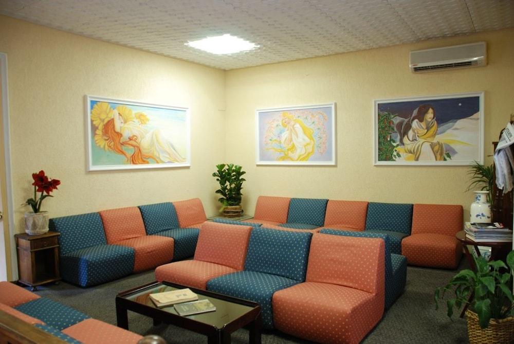 Hotel Iris Crillon Фиджи Экстерьер фото
